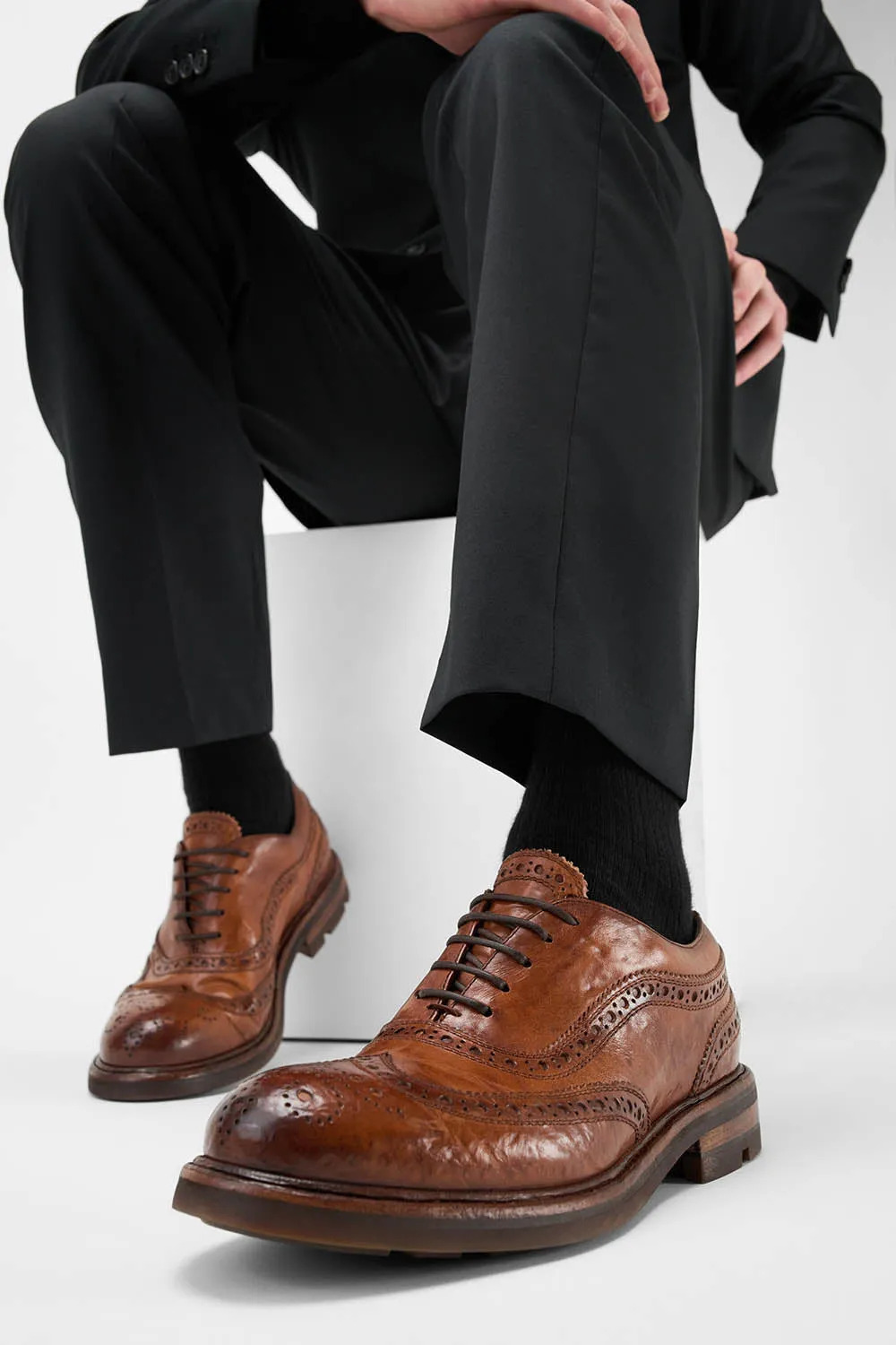 LENNOX cognac brogue oxford shoes.
