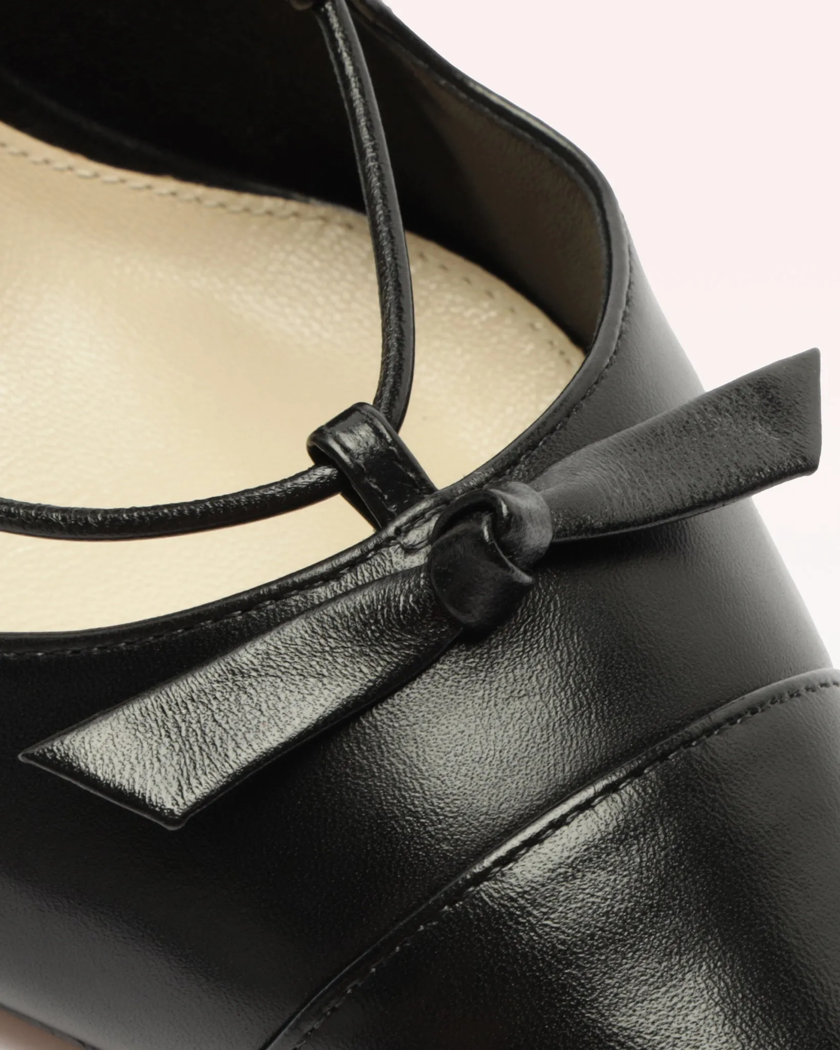 Slim Clarita Lace Up Pump