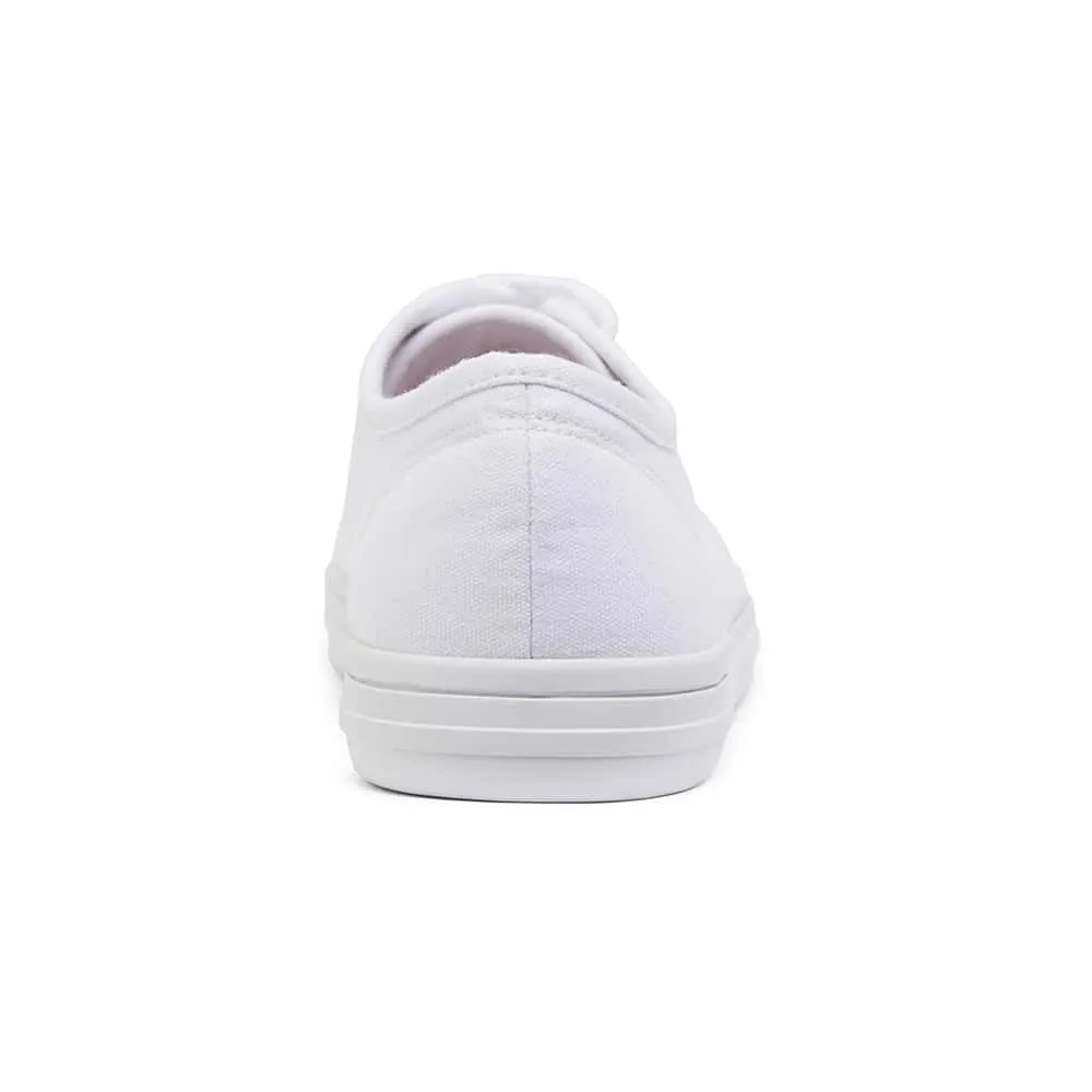 Ventura Sneaker in White Canvas